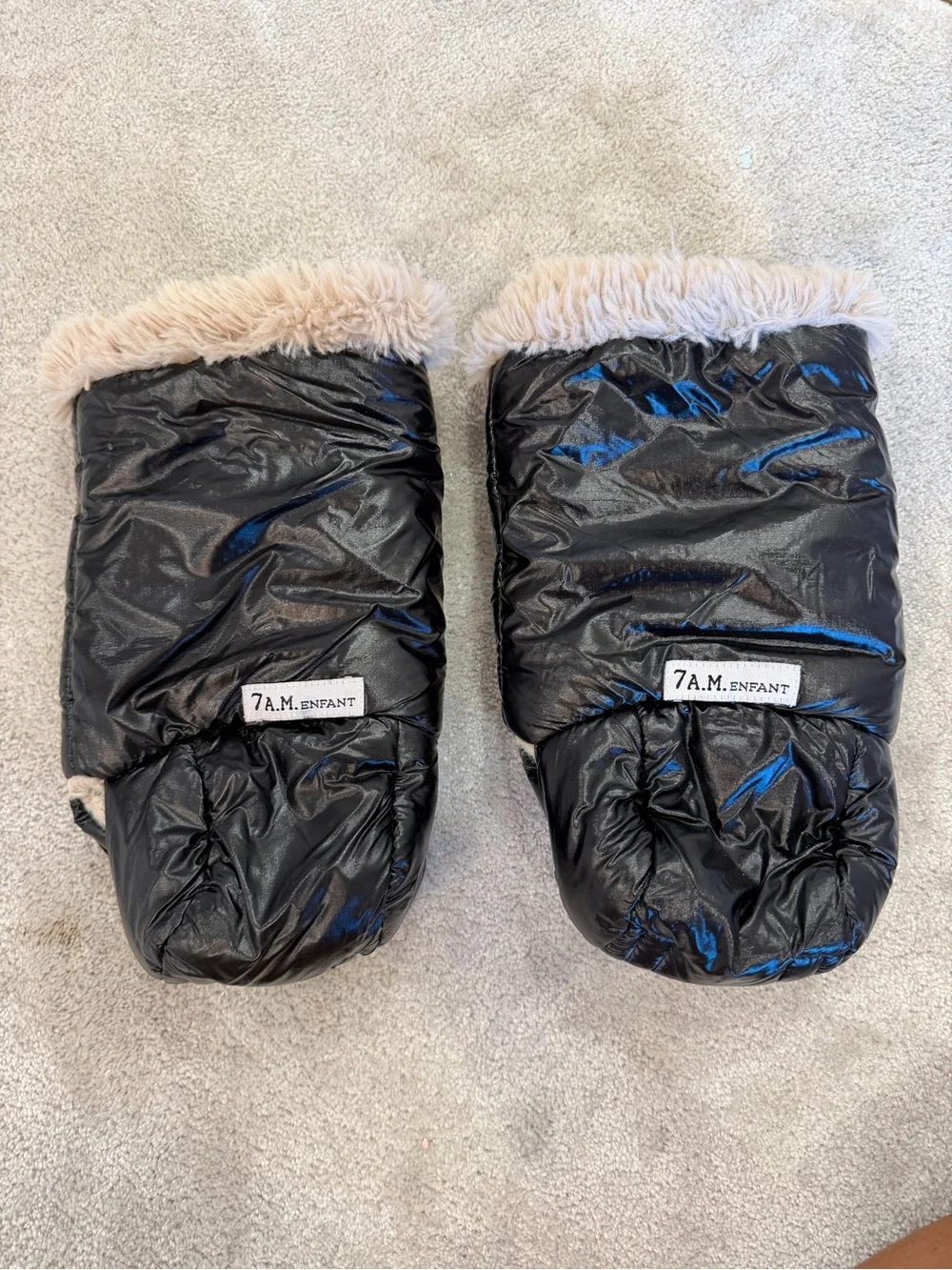 7 A.M. Enfant Black Faux-Fur Lined Stroller Mittens